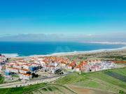 T3 Novo a 200m da Praia da Consolação com Piscina com...