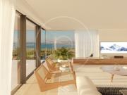 T3 Novo com pátio e varanda junto à praia