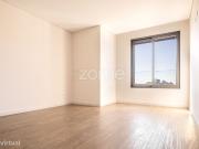 T3 novo, pronto a habitar junto a Rotunda da Boavista