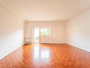 T3 Paço de Arcos Renovado Equipado Varandas AC e...