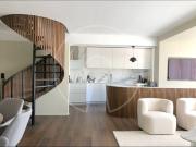 T3 Penthouse Duplex com vista de mar