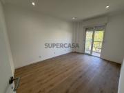 T3 Remodelado com Varandas e Elevador Pronto a Estrear!