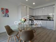 T3 Remodelado em Benfica com Varandas e Home Staging