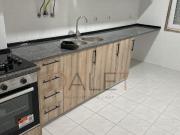 T3 remodelado na Vale da Amoreira com áreas amplas, boa...