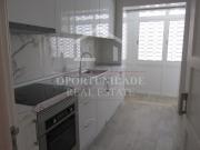 T3 Remodelado no Centro de Queluz