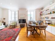 T3 remodelado para arrendar na Rua Almeida e Sousa