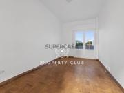 T3 renovado à venda em Setúbal