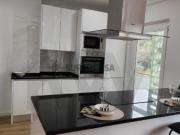 T3 Totalmente Remodelado com Varanda e Vista para...