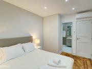 T3 Totalmente REMODELADO, EQUIPADO E MOBILADO em Belm