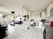 T3 TRES LUMINEUX CALME PETITE RESIDENCE RECENTE