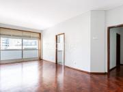 T4+1 Remodelado junto à rotunda da Boavista