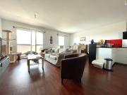 T4 BALCON ET ASCENSEUR RUE JULES LESVEN 87.2 m²