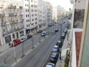 T4 c/ 2 salas na Av. Almirante Reis