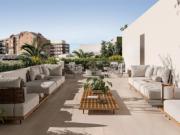 T4 c/ Terraço Condomínio Brito Capelo 1023