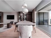 T4 c/garagem e varandas 3 suites Portas da cidade