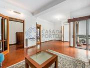 ? T4 com garagem box próximo Praça Velasquez 102m² Bonfim