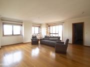 T4 Dplex ltimo Piso c/ Terrao em Santa Marinha Coimbres