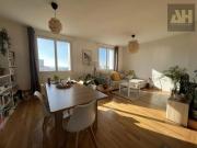 T4 et GARAGE VUE RADE DERNIER ETAGE