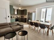 T5 à Marseille à louer Locagestion, expert en gestion...