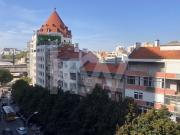 T5 na Avenida Columbano Bordalo Pinheiro Redução de...