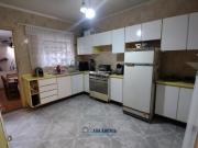 Taboão da Serra, sobrado no Pq. Assunção