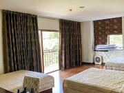 Tagaytay City Condo for Sale in Woodridge Place Fully...
