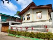 Tagaytay Silang HOUSE & LOT with Pool for SALE! 250 sqm...
