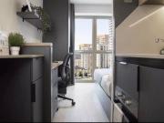 Take Over Ready To Move In Studio: Discount £700 Take Over Ready To Move In Studio: Discount £700