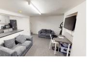 Talbot Mount, Leeds LS4, 3 bed semi detached house to...