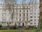 Talbot Square, Hyde Park W2, 2 bed flat to rent, £4,000...