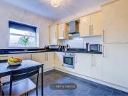 Tall Tree Court, Romford RM1, 2 bedroom flat to rent...