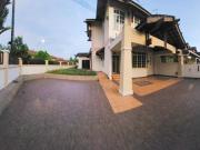 Taman Bukit Tiram Double Storey Corner partial furnished