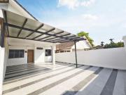 Taman Molek Jalan Molek 2 22x80 Gate Guarded New Renovated