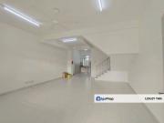 Aster Taman Pulai Mutiara Double Storey Terrace