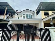 Taman Seri Austin Renovated 2 Storey House GG