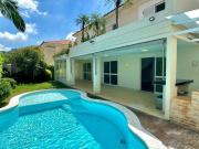 Tamboré 5 casa dupla, com piscina