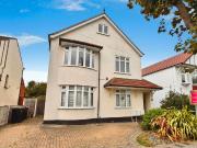 Tankerville Drive, Leigh On Sea SS9, 3 bed flat to rent,...