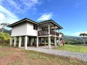 Taputapuatea 98735 Location maison 5 pièces t5 terrasse