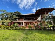 TARAPOTO LA LAGUNA AZUL EN EL CORAZON DE LA SELVA