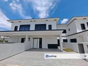 Tate Dalton @ Eco Botanic 2