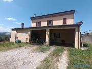 Tavoleto trilocale 130mq