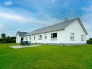 Tawnyeeny, Raheens, Castlebar, Mayo Moran Auctioneers &...