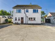 Tayside, River Street, Clara, Co. Offaly DNG Kelly...