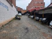 Te vendo parqueadero en terreno plano para que hagas un...