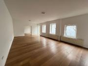 Teilgewerbliche Vermietung! Moderne Maisonette Wohnung...