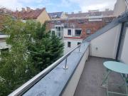 teilmöblierte Dachgeschoß Wohnung, 2 Zimmer mit Terrasse