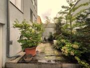 Teilmöblierte Dachgeschosswohnung mit Küche, 2 Zimmer...