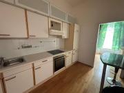 Teilweise möblierte 2 Zimmer Wohnung mit separater Küche...
