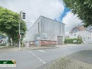 Teilzeitvermietung 3 12 Monate einer großen Industriehalle