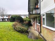Temple Orchard, High Wycombe HP13, 2 bed flat to rent,...